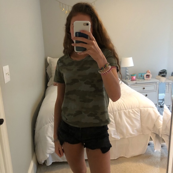 American eagle top - Picture 2 of 3